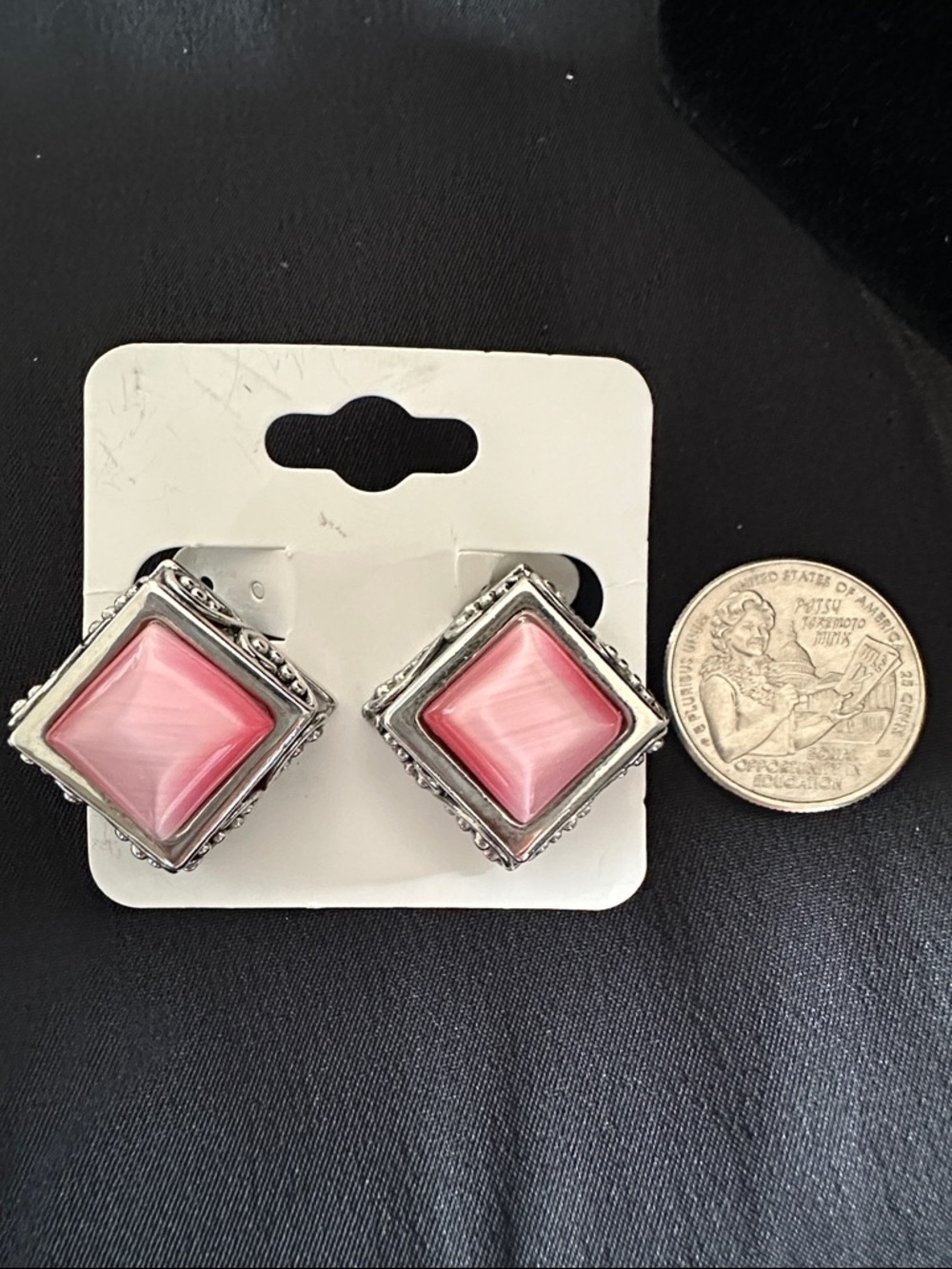 Clip earrings EUC silvertone & cat’s eye acrylic stones. Priced PER or bundle - Picture 4 of 9